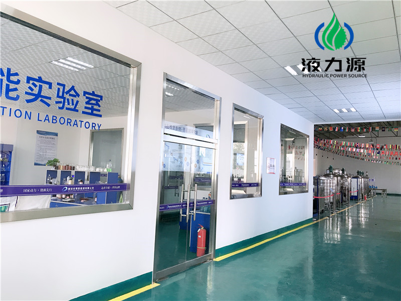 液力源車(chē)用尿素設(shè)備046.jpg